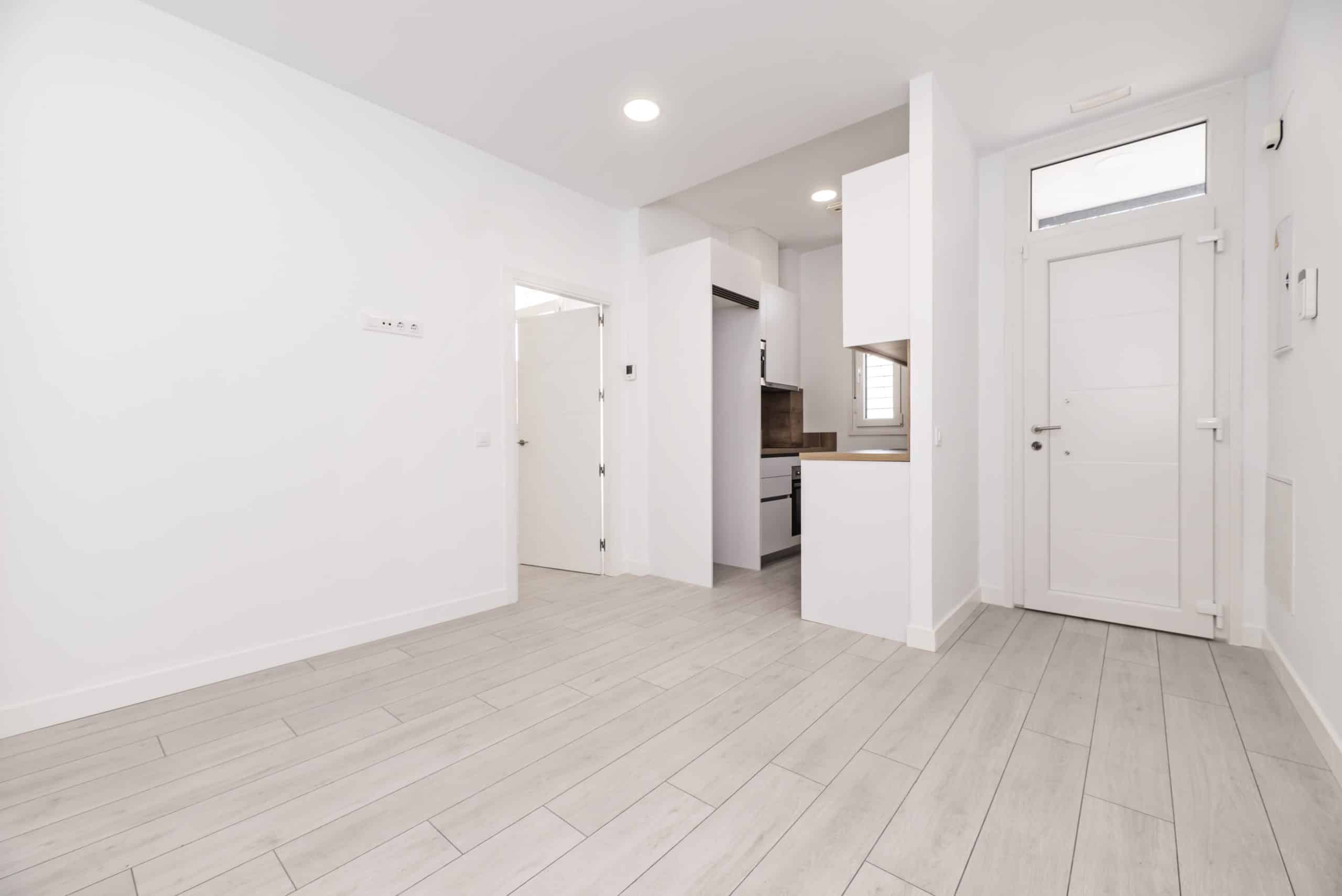 cleaning move-in image